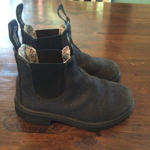 Blue Girls Blundstones